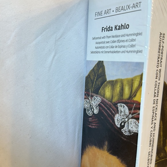 Frida Kahlo Puzzle 🧩💓 Never Opened - Picture 3 of 3